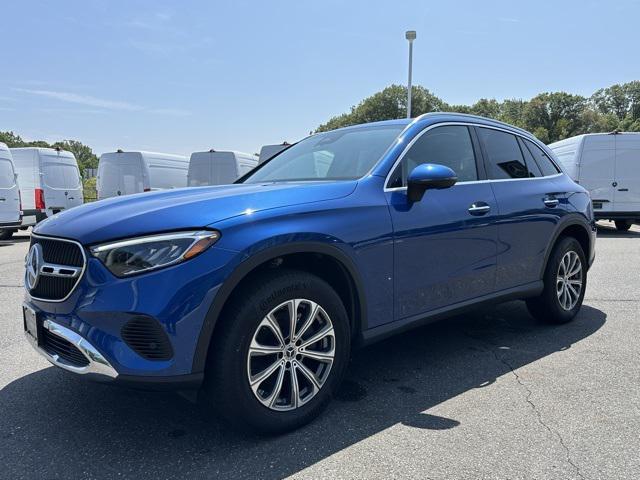 Photo of 2023 Starling Blue Metallic Mercedes-Benz GLC 300