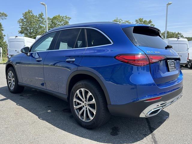 Photo of 2023 Starling Blue Metallic Mercedes-Benz GLC 300