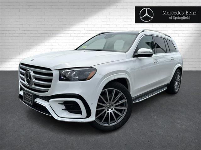 Photo of 2024 Polar White Mercedes-Benz GLS 450