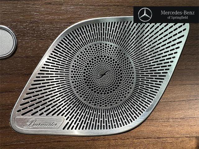 Photo of 2024 Polar White Mercedes-Benz GLS 450