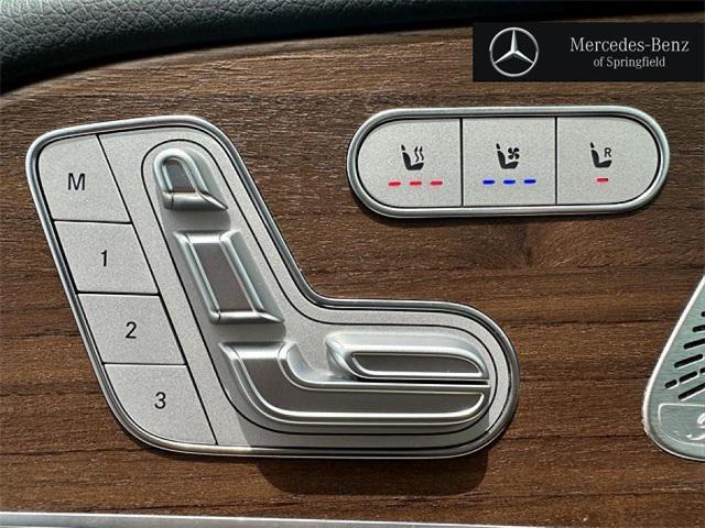 Photo of 2024 Polar White Mercedes-Benz GLS 450