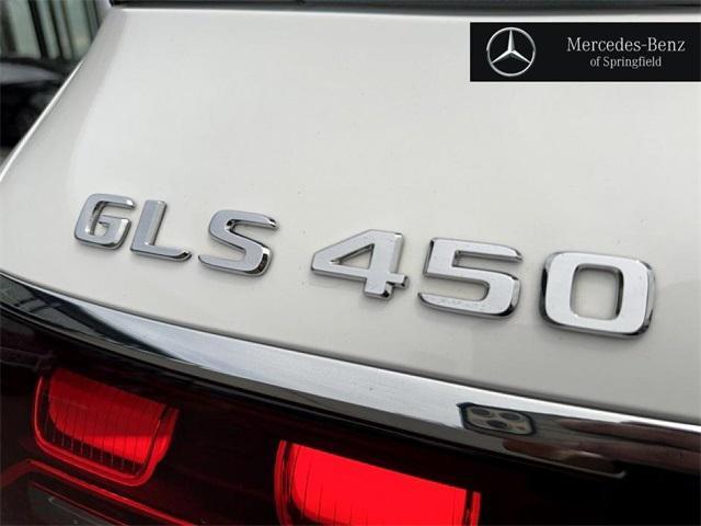 Photo of 2024 Polar White Mercedes-Benz GLS 450
