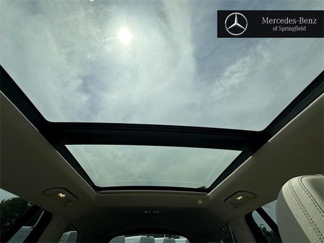 Photo of 2024 Polar White Mercedes-Benz GLS 450