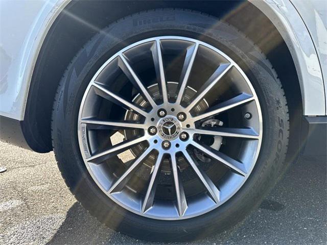 Photo of 2023 Polar White Mercedes-Benz GLE 350