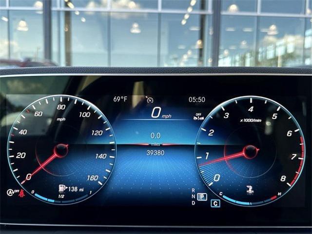 Photo of 2023 Polar White Mercedes-Benz GLE 350