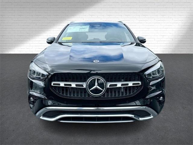 Photo of 2025 Black Mercedes-Benz GLA 250