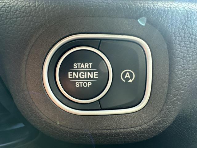 Photo of 2022 Black Mercedes-Benz GLS 450