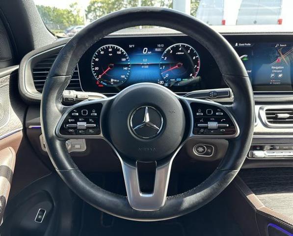 Photo of 2022 Black Mercedes-Benz GLS 450