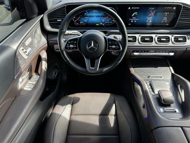 Photo of 2022 Black Mercedes-Benz GLS 450
