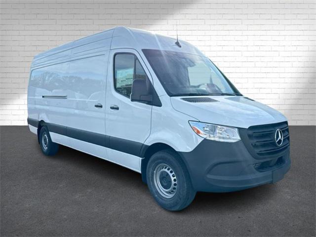 Photo of 2025  Mercedes-Benz Sprinter 2500