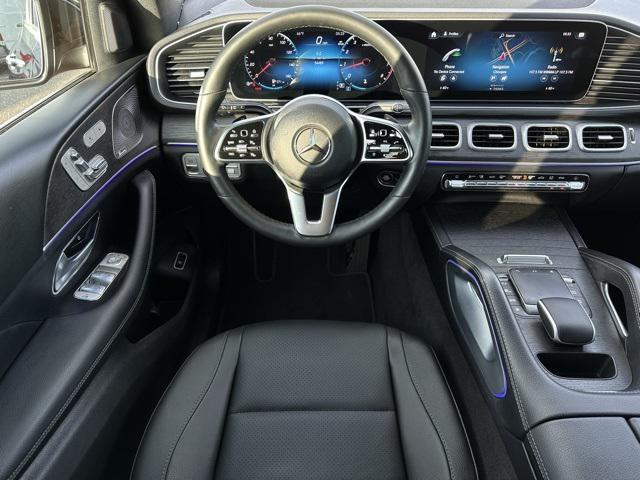 Photo of 2023 Black Mercedes-Benz GLE 350