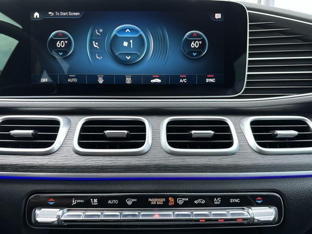 Photo of 2023 Black Mercedes-Benz GLE 350
