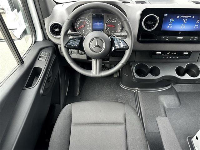Photo of 2025 Mercedes-Benz Sprinter 2500