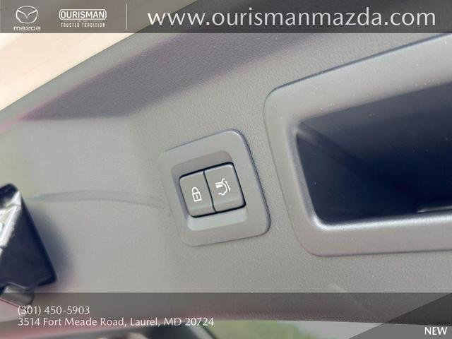 Photo of 2025 Rhodium White Premium Mazda CX-70