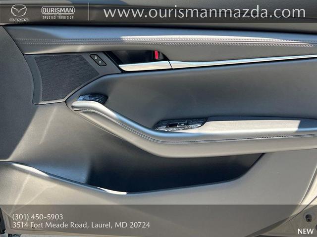 Photo of 2025 Platinum Quartz Metallic Mazda Mazda3