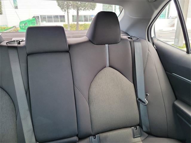 Photo of 2023 Ice Cap Toyota Camry