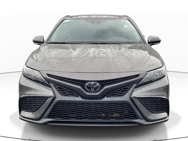 Photo of 2023 Predawn Gray Mica Toyota Camry