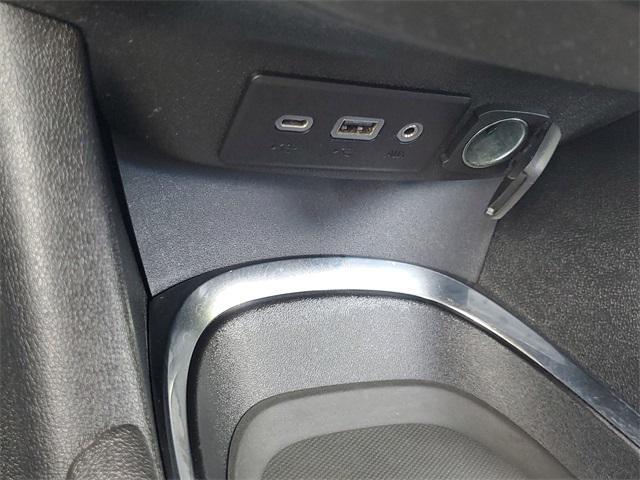 Photo of 2024 Summit White Chevrolet Malibu