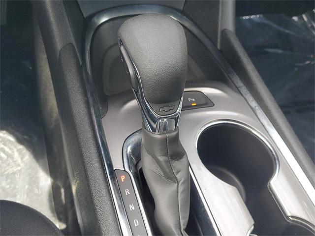 Photo of 2024 Summit White Chevrolet Malibu