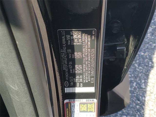 Photo of 2023 Phantom Black Hyundai TUCSON