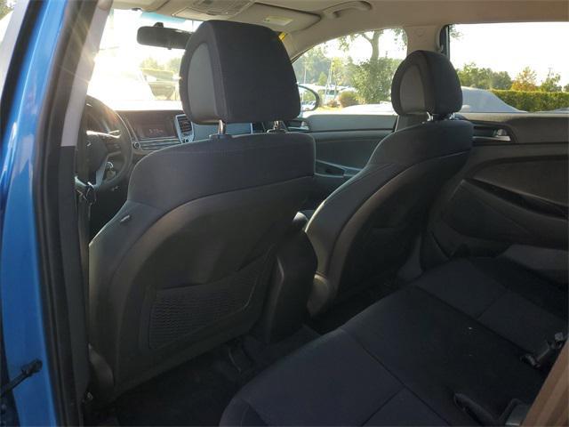 Photo of 2016 Caribbean Blue Hyundai TUCSON