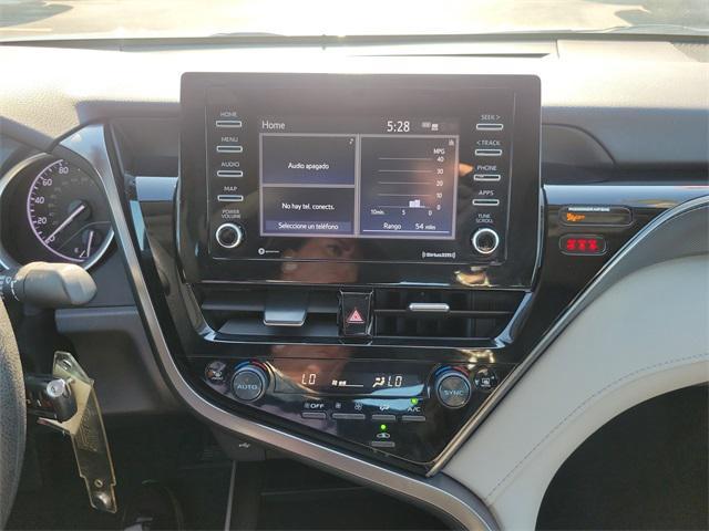 Photo of 2023 Gray Toyota Camry