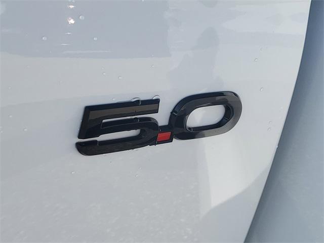 Photo of 2021 Oxford White Ford Mustang