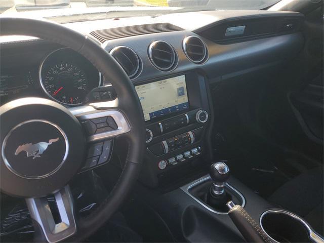 Photo of 2021 Oxford White Ford Mustang