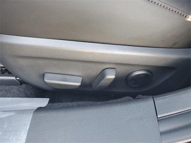 Photo of 2025 Jet Black Mazda Mazda3