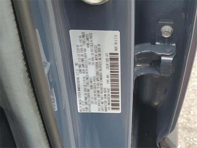 Photo of 2025 Gray Mazda CX-5