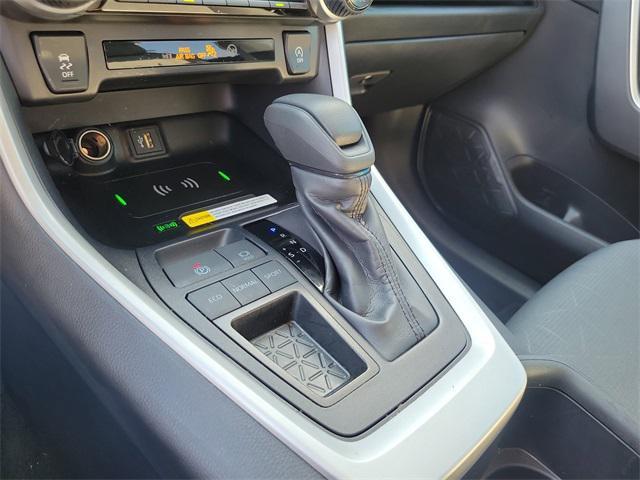 Photo of 2025 Silver Sky Metallic Toyota RAV4