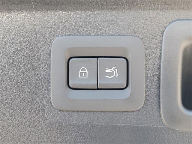 Photo of 2025 Gray Mazda CX-50 Hybrid