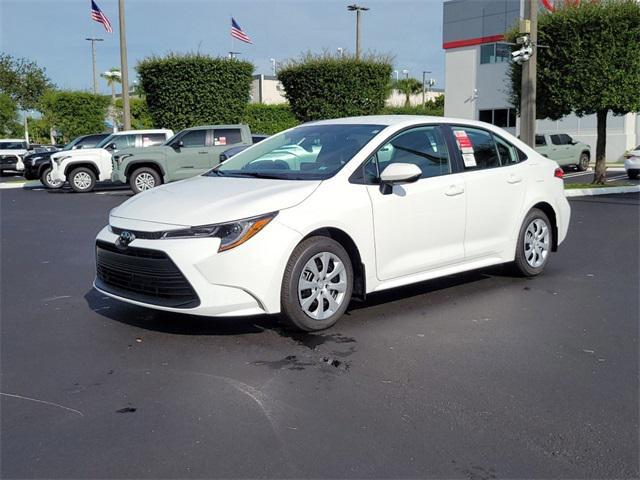Photo of 2025 Ice Cap Toyota Corolla