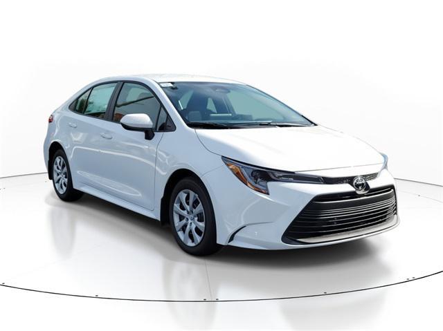 Photo of 2025 Ice Cap Toyota Corolla