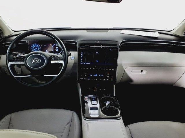 Photo of 2023 Shimmering Silver Hyundai TUCSON Hybrid