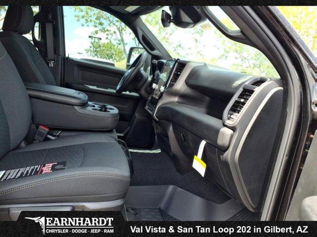 Photo of 2025 Diamond Black Crystal Pearlcoat RAM 2500