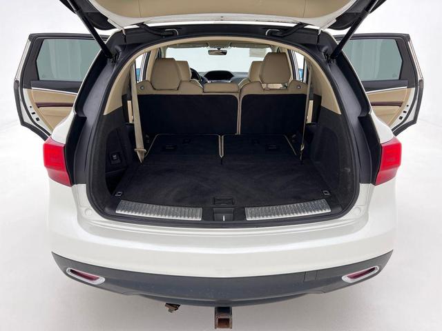 Photo of 2016 White Diamond Pearl Acura MDX