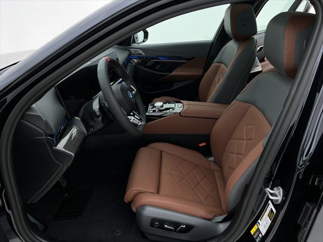 Photo of 2025 Carbon Black Metallic BMW i5