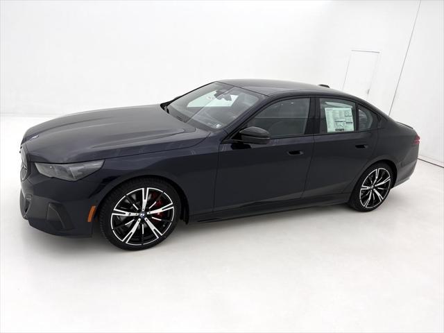 Photo of 2025 Carbon Black Metallic BMW i5