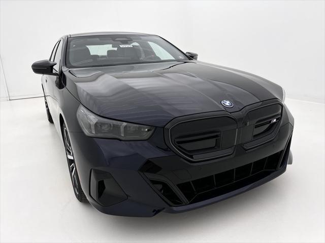 Photo of 2025 Carbon Black Metallic BMW i5