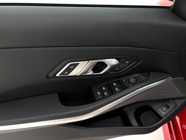 Photo of 2023 Melbourne Red Metallic BMW 330