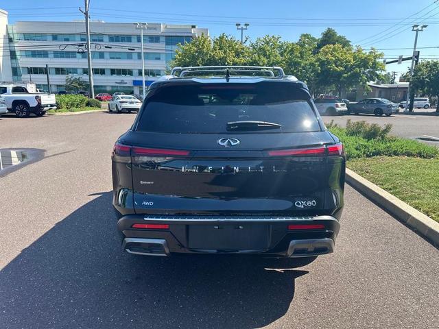 Photo of 2023 Mineral Black INFINITI QX60