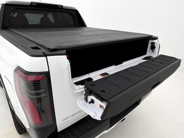 Photo of 2025 Summit White GMC Sierra EV