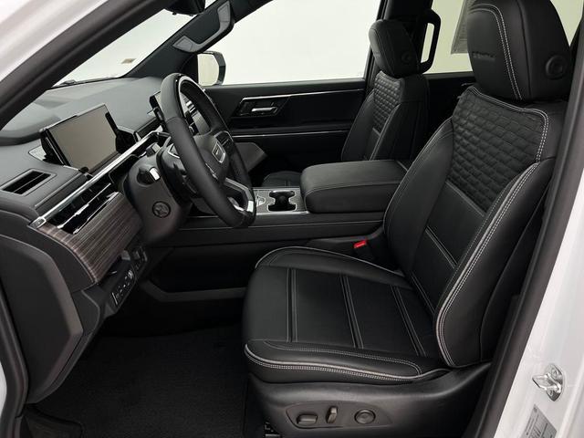 Photo of 2025 Summit White GMC Sierra EV