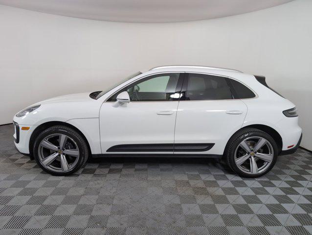 Photo of 2025 White Porsche Macan