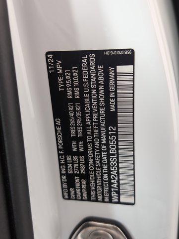 Photo of 2025 White Porsche Macan