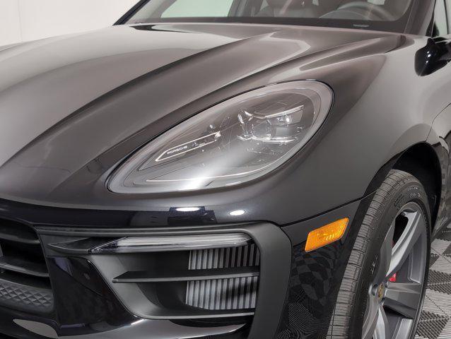Photo of 2025 Jet Black Metallic Porsche Macan