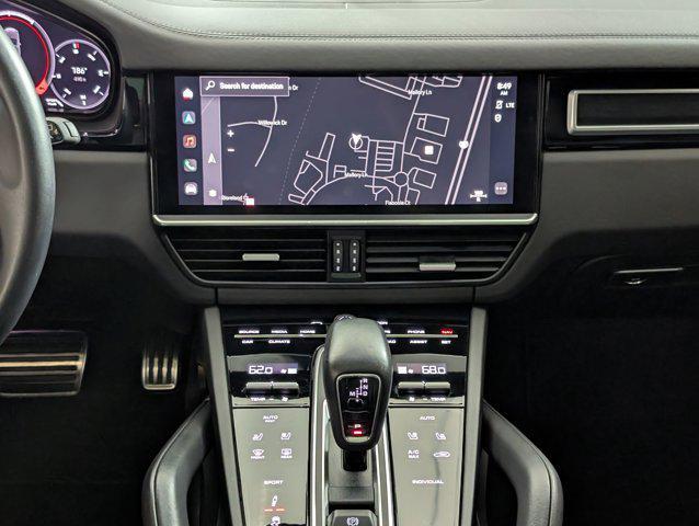 Photo of 2023 Black Porsche Cayenne