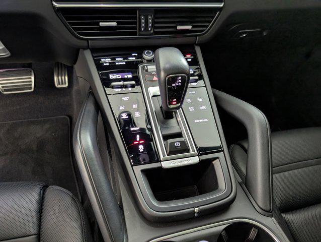 Photo of 2023 Black Porsche Cayenne