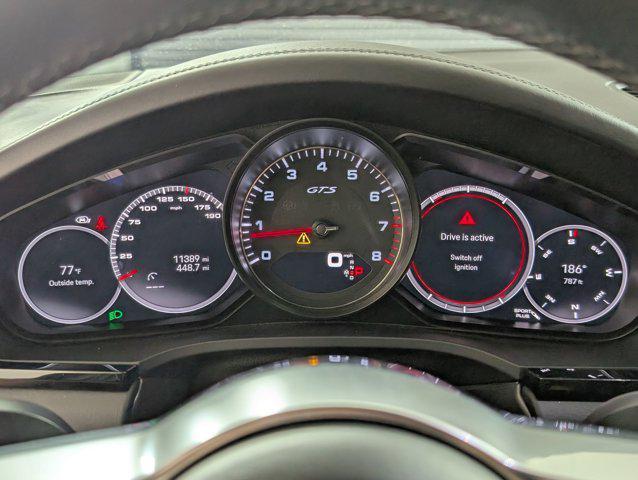 Photo of 2023 Black Porsche Cayenne